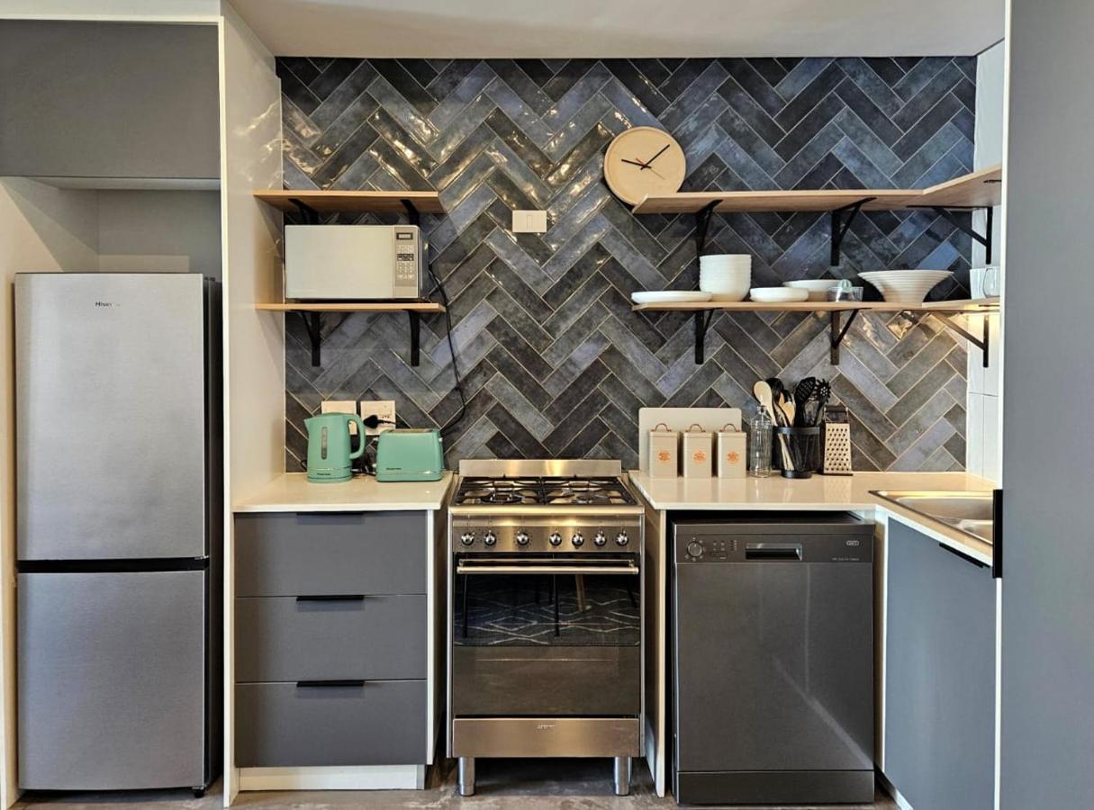 FOUR on O - Fluent Serviced Apartments