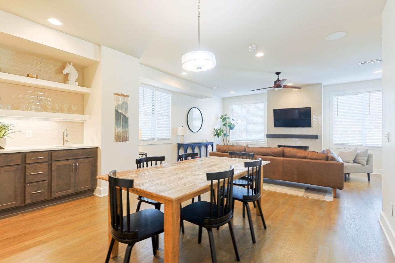 Stylish Brand-New Townhome Near Hotspots - 5