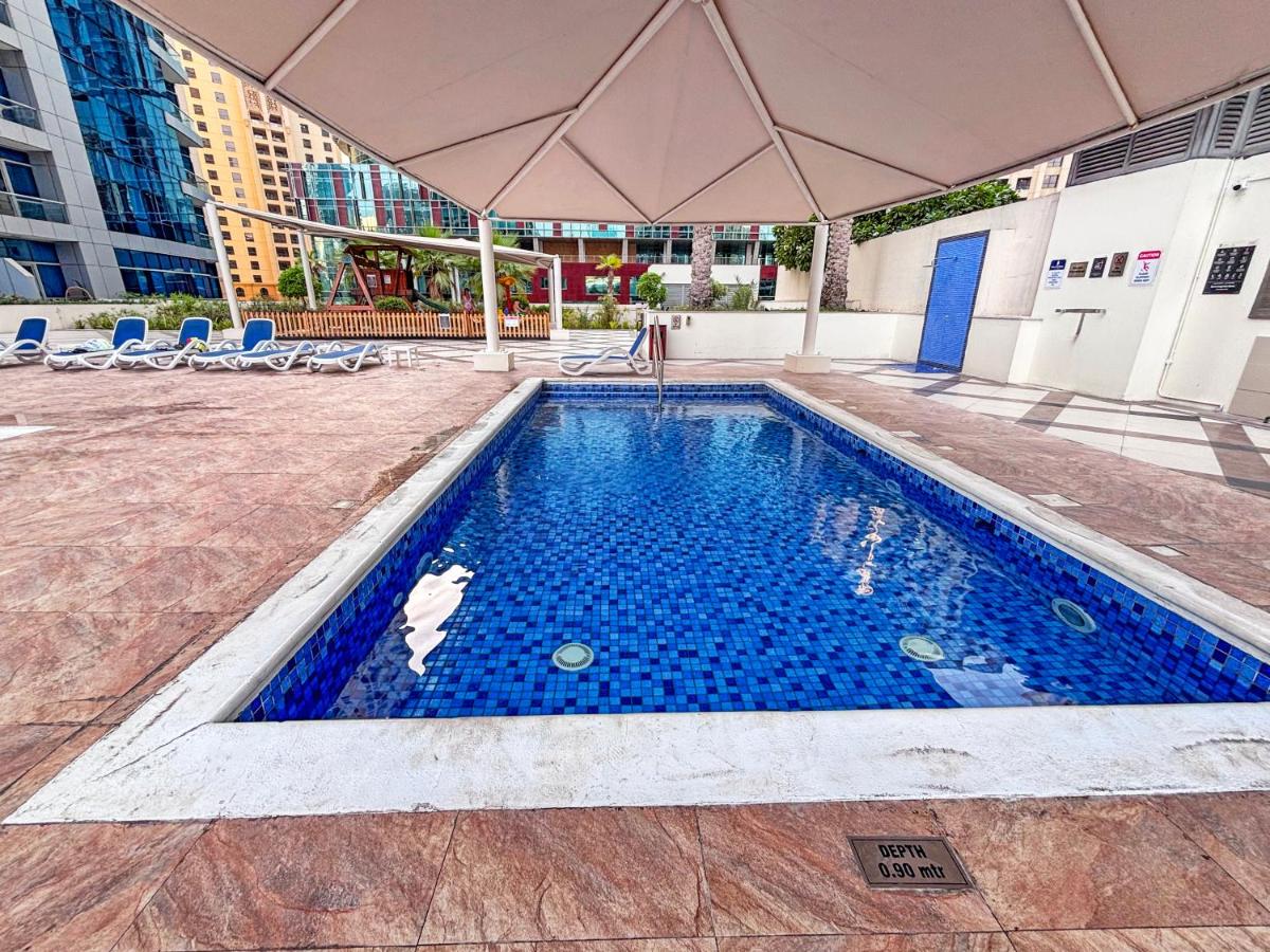 2204 DXB Marina, KingBed, Steps to Tram, Clubs & Dining, Bay Central - 4