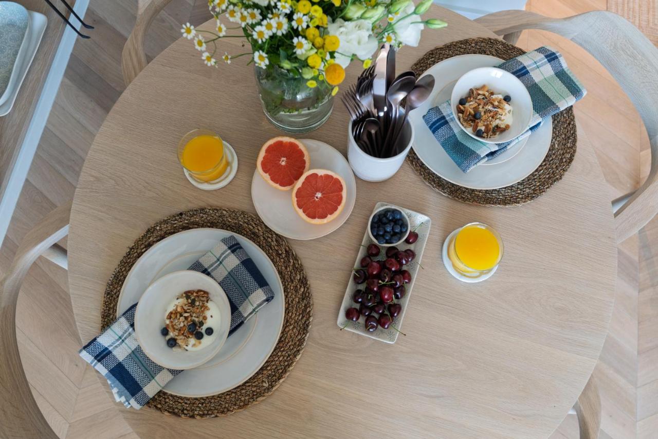 Dolce Vita - Cape 8 Collection - 3