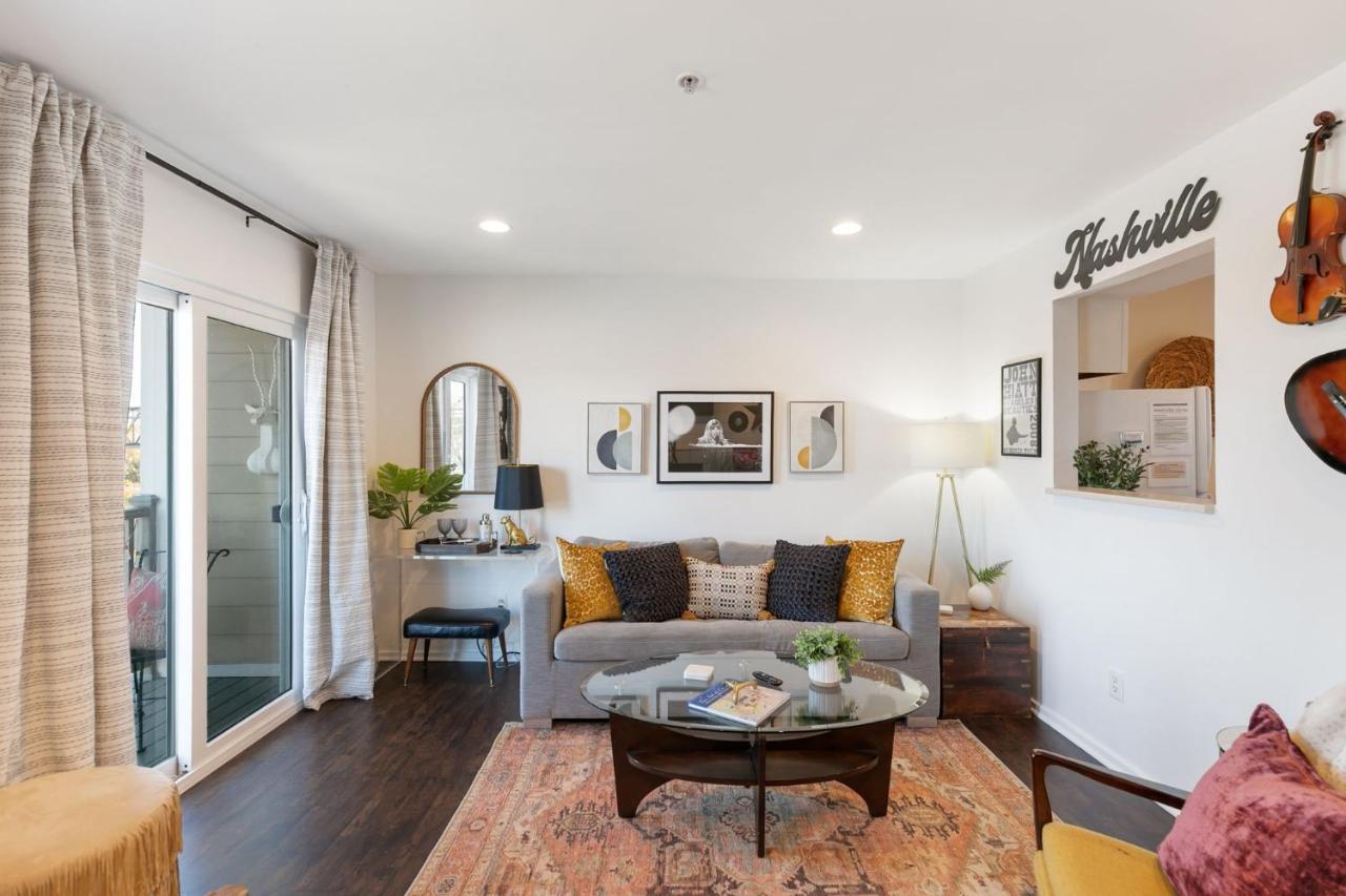 Downtown Nashville Riverfront unit 762 - 4