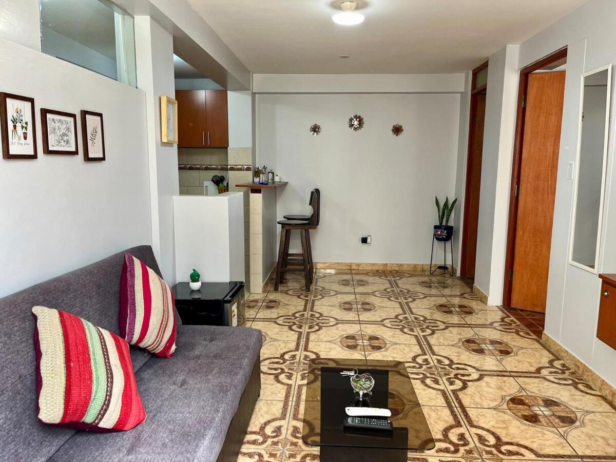 Cozy & Centric Apartment in great location! - 4