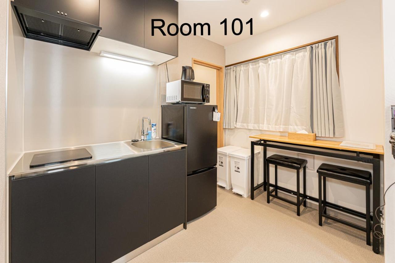 5-Min Walk to Yamanote Line, Newly Renovated APT in Prime Location, Quiet Neighborhood - 5