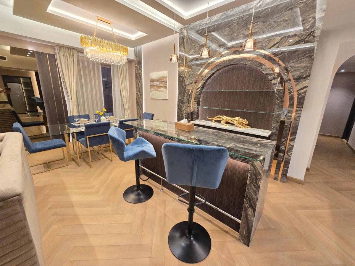 Highend 2BR Skyline View with Beach JBR