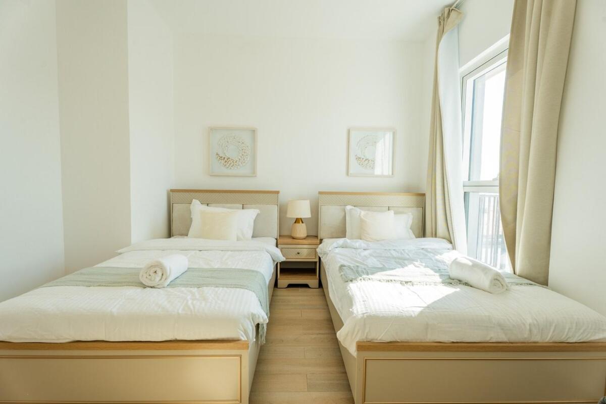 Sophisticated Yas Island Suite 2BR