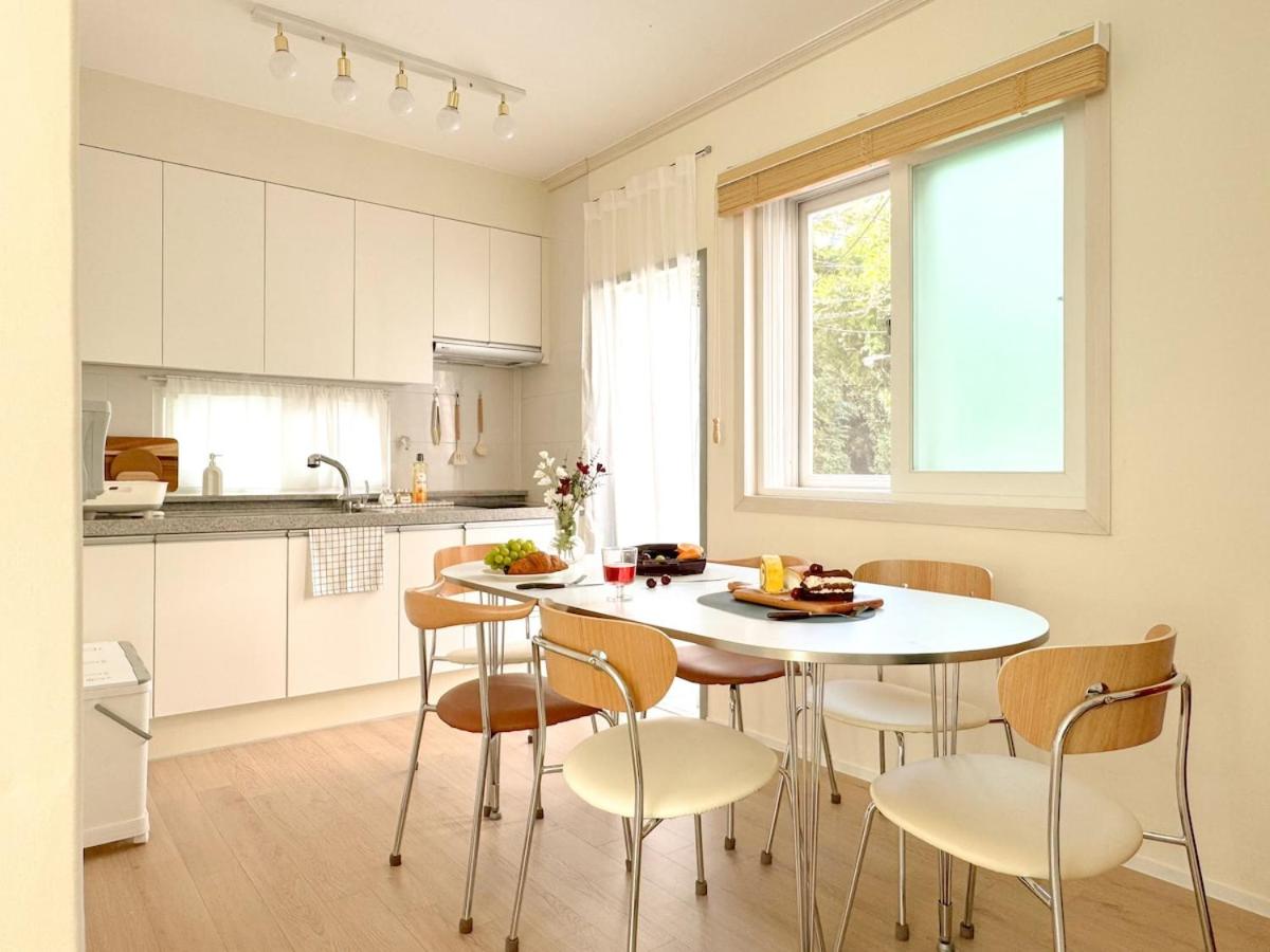 WarmStay Yongsan Central Seoul Family Home - 4