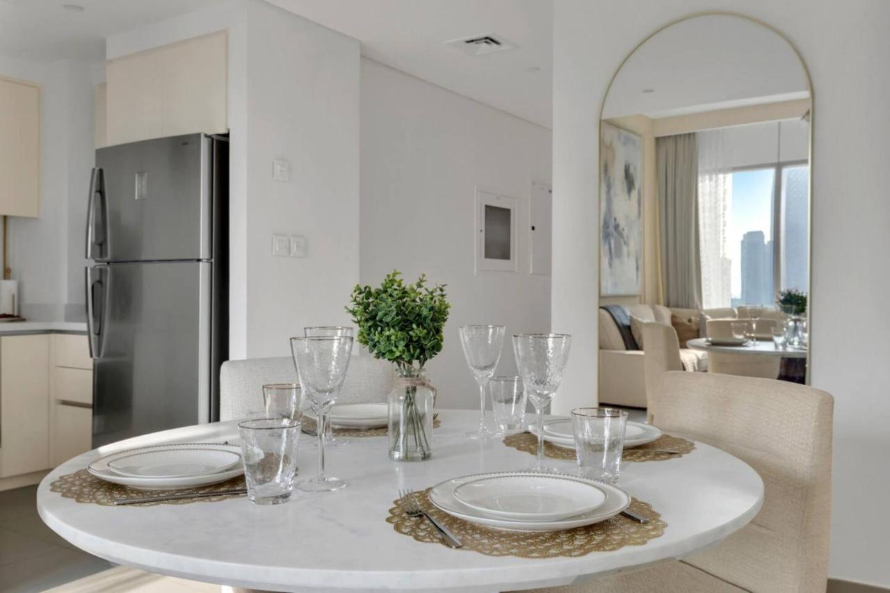 Stylish 2 bedroom with Burj Khalifa View, connected to Dubai Mall - 3