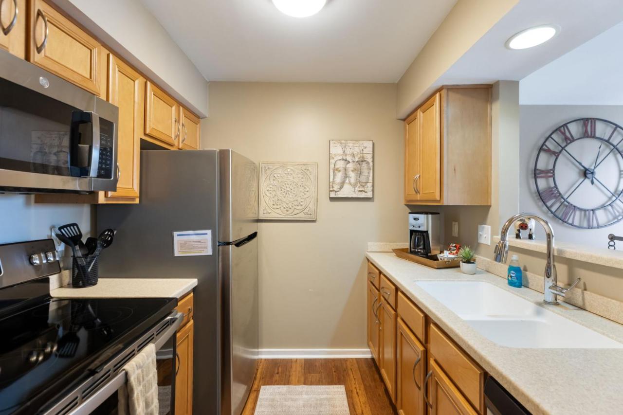 Downtown Nashville Riverfront Condo - 5