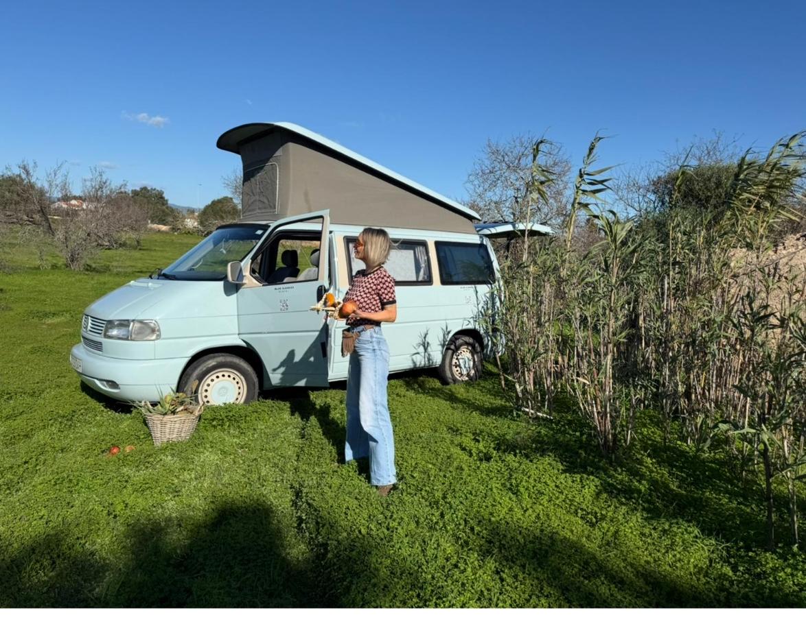 Rent a Blue Classics's Campervan VW T4 Azul - Algarve - Faro -Portugal