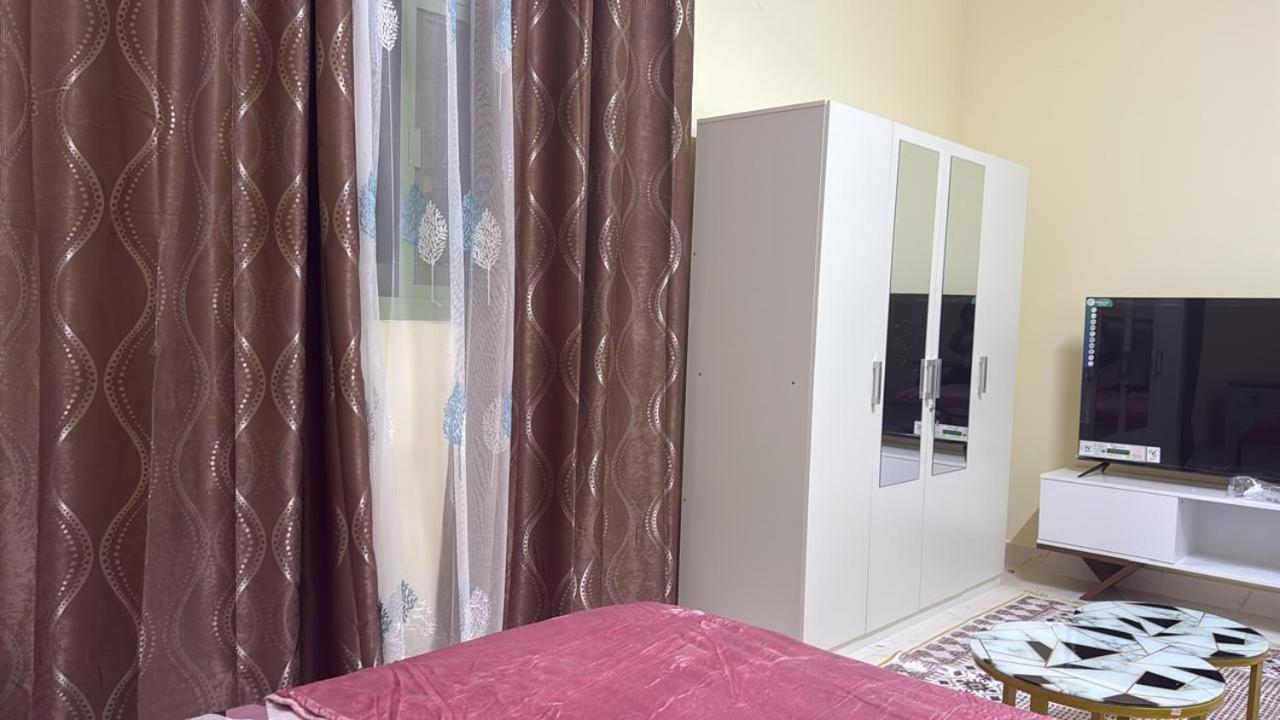 furnished studio in al mushrif - 4