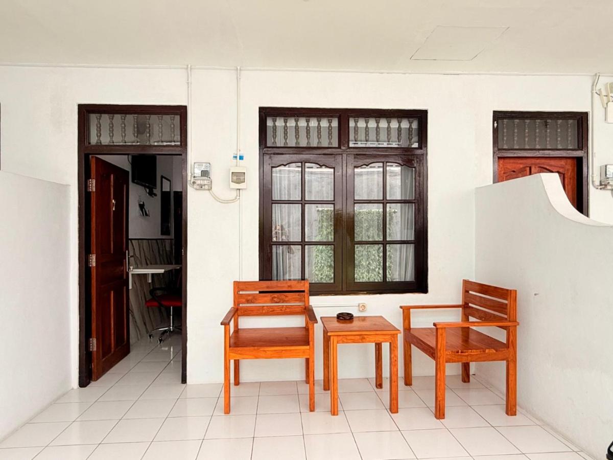 Rumah Kayu Putih - 4