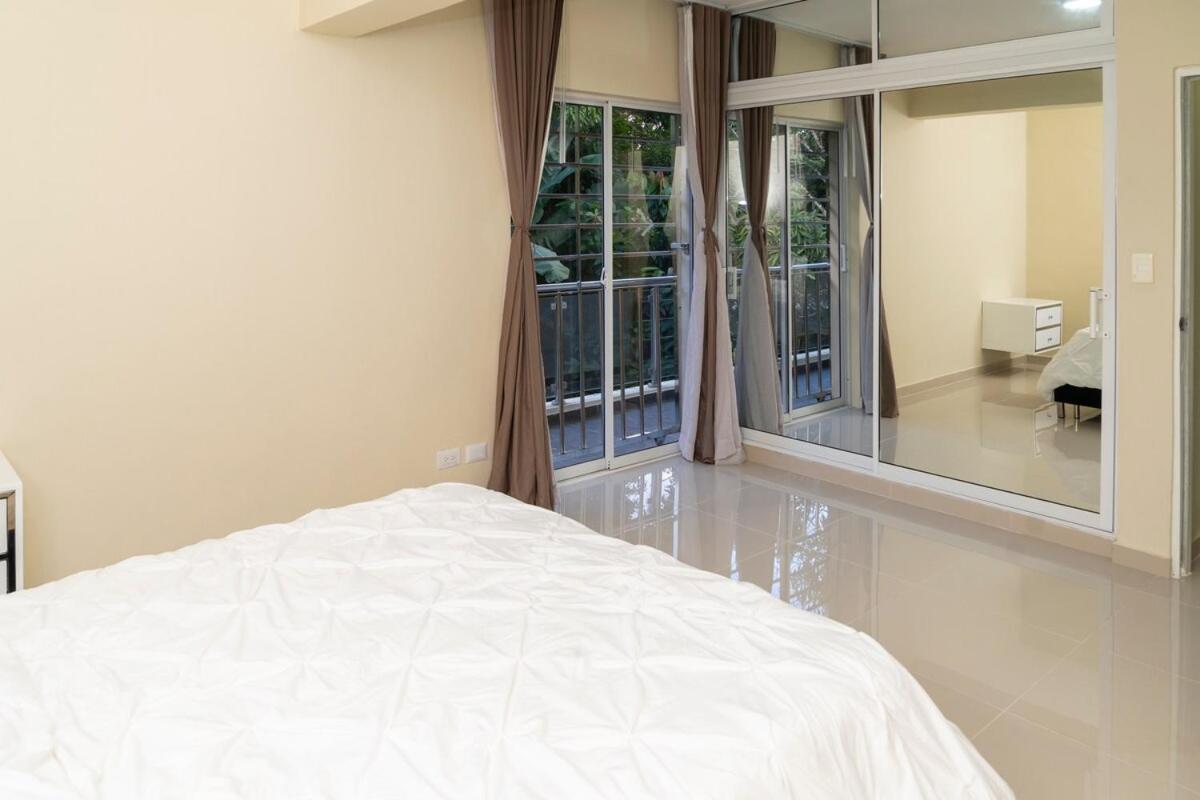 La Isla Royal - Materia Oscura - 2