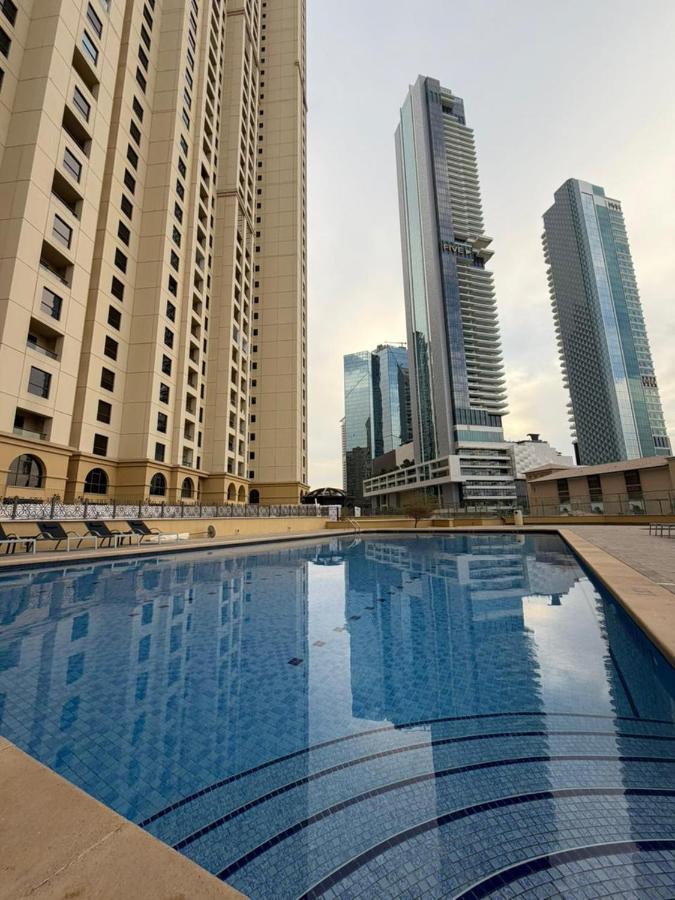 2 Massage Chairs Marina View 2 Bedrooms - 4