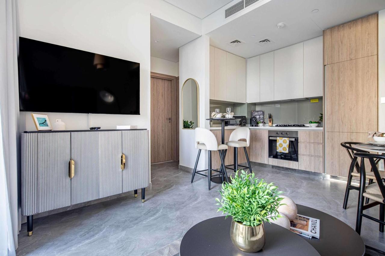 Frank Porter - Peninsula One - 4