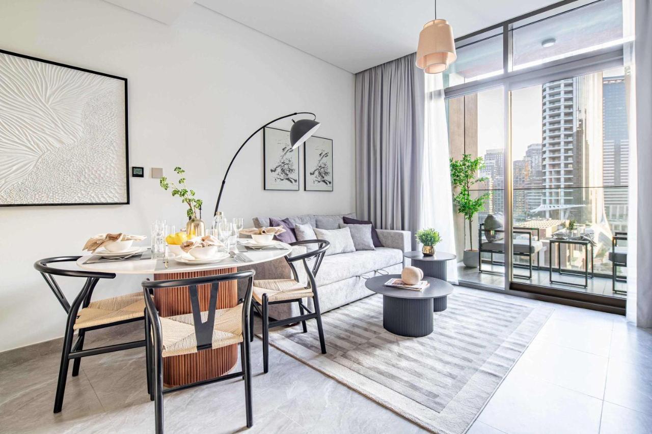 Frank Porter - Peninsula One - 5