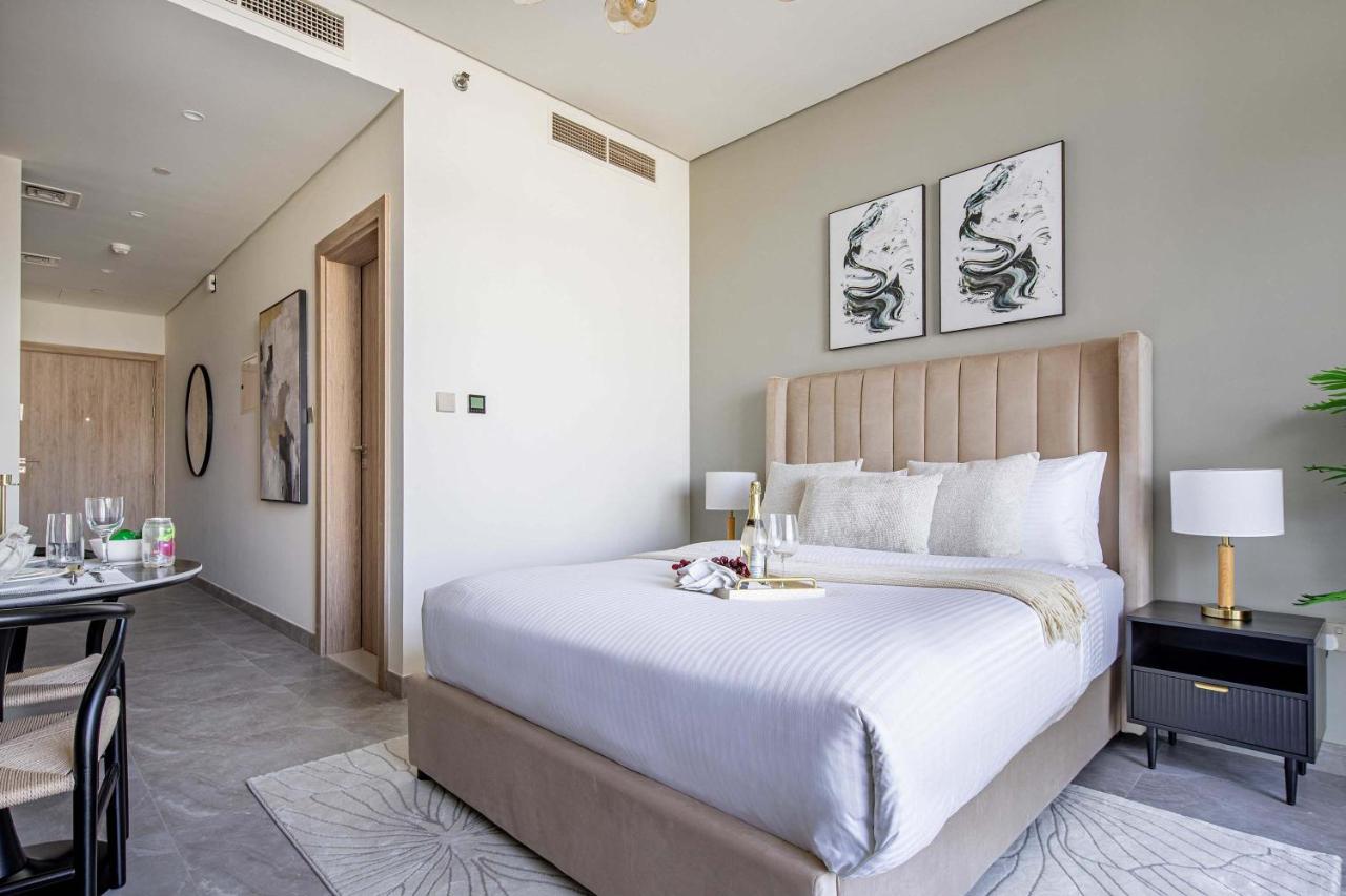 Frank Porter - Peninsula One - 4