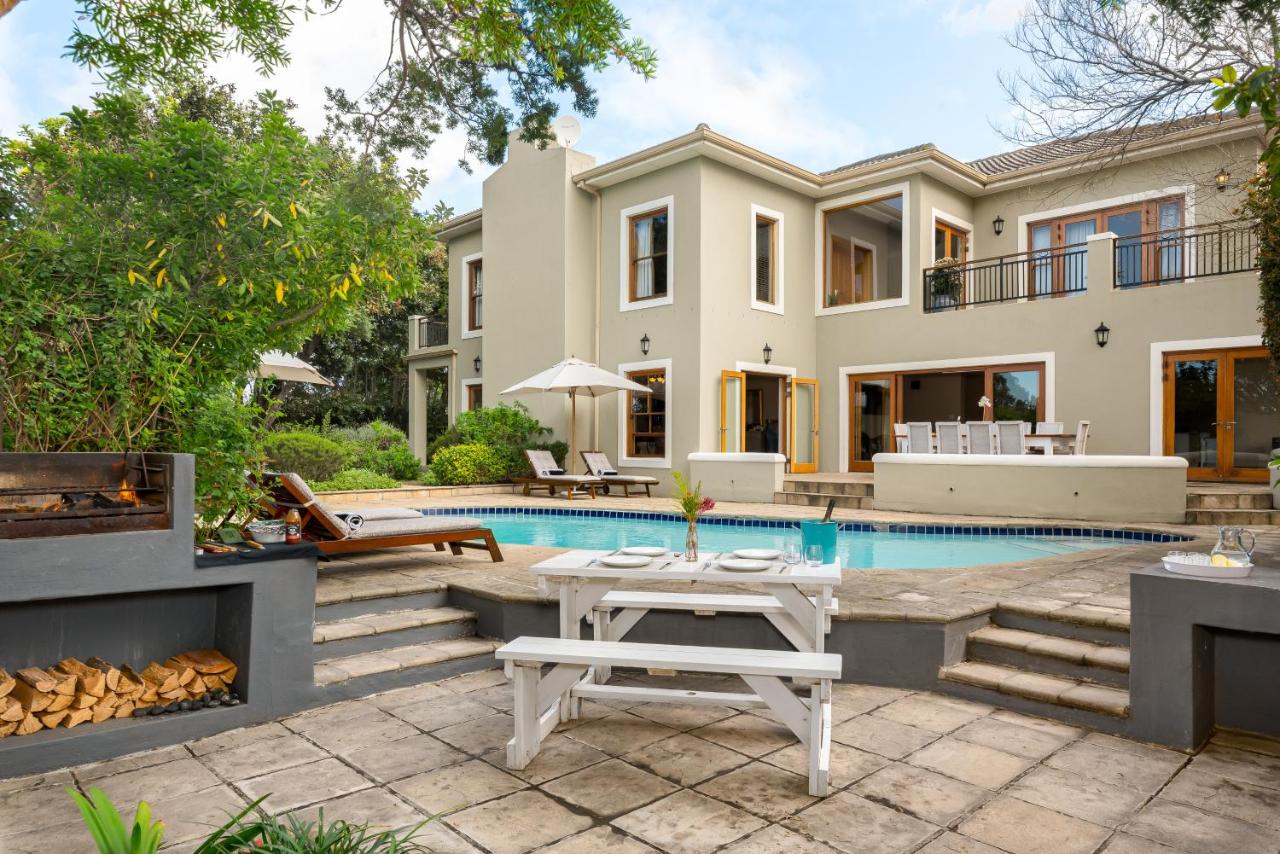 Thomson's Accommodation