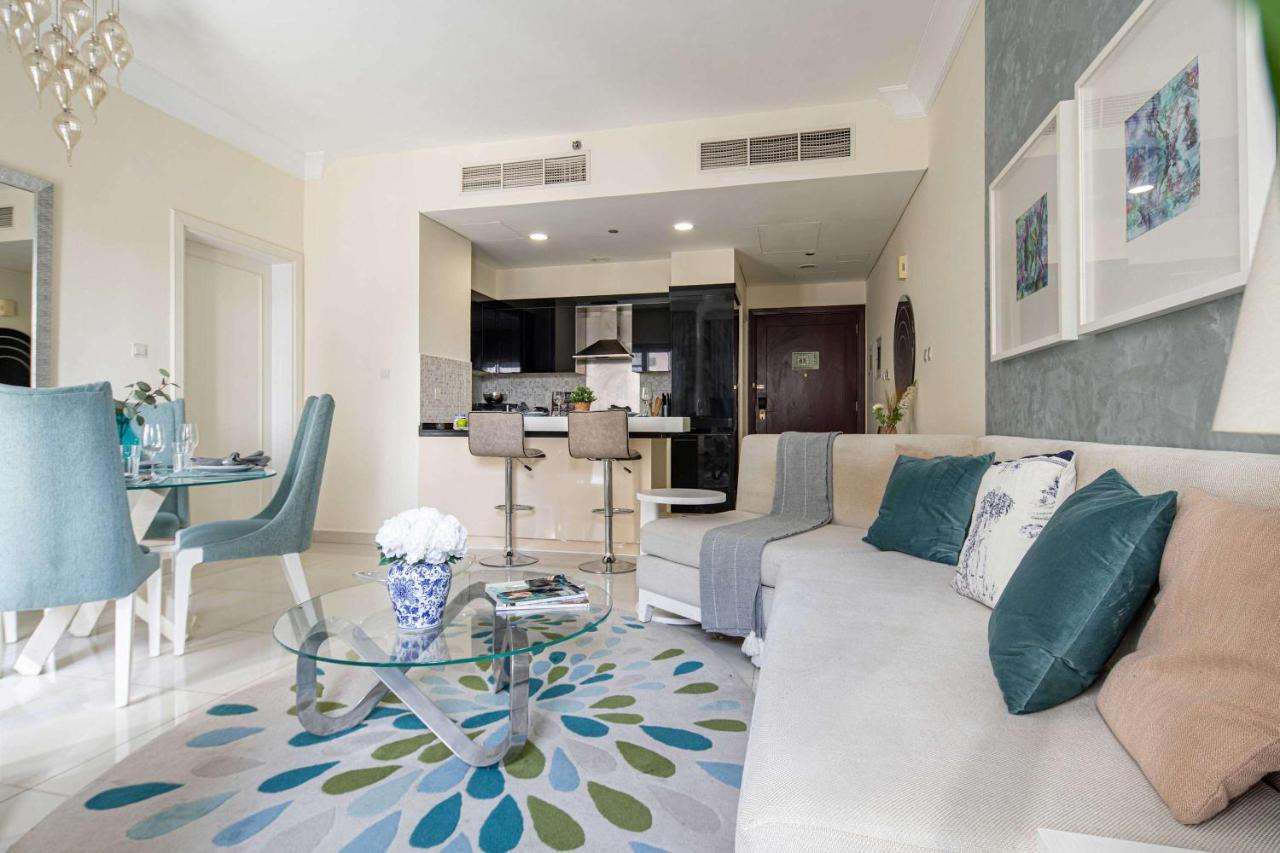 Frank Porter - DAMAC Maison Mall Street - 3