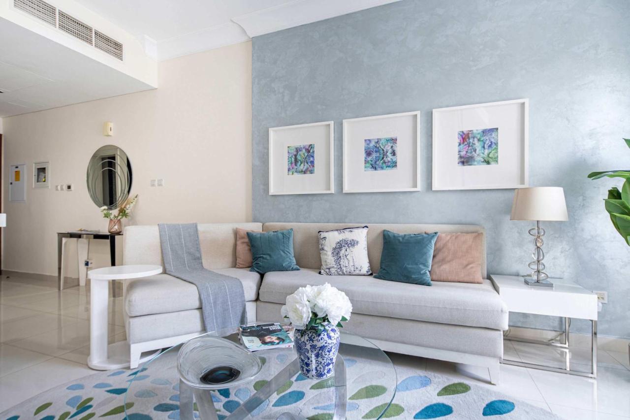 Frank Porter - DAMAC Maison Mall Street - 2