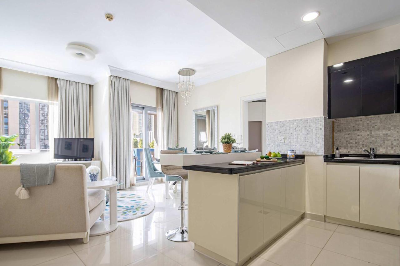 Frank Porter - DAMAC Maison Mall Street - 5