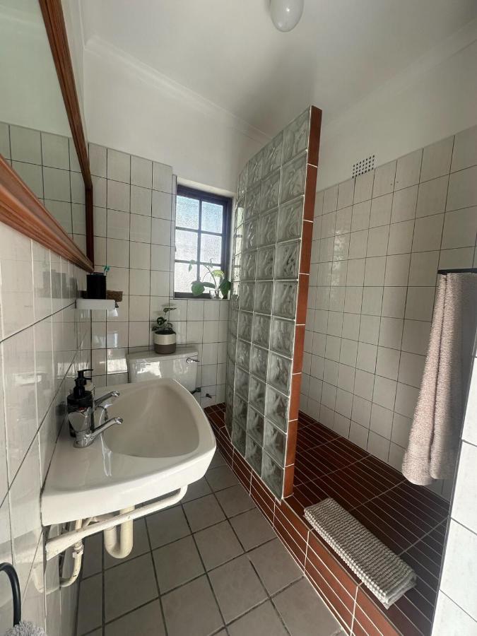 Cozy Garden Cottage for Two - 4