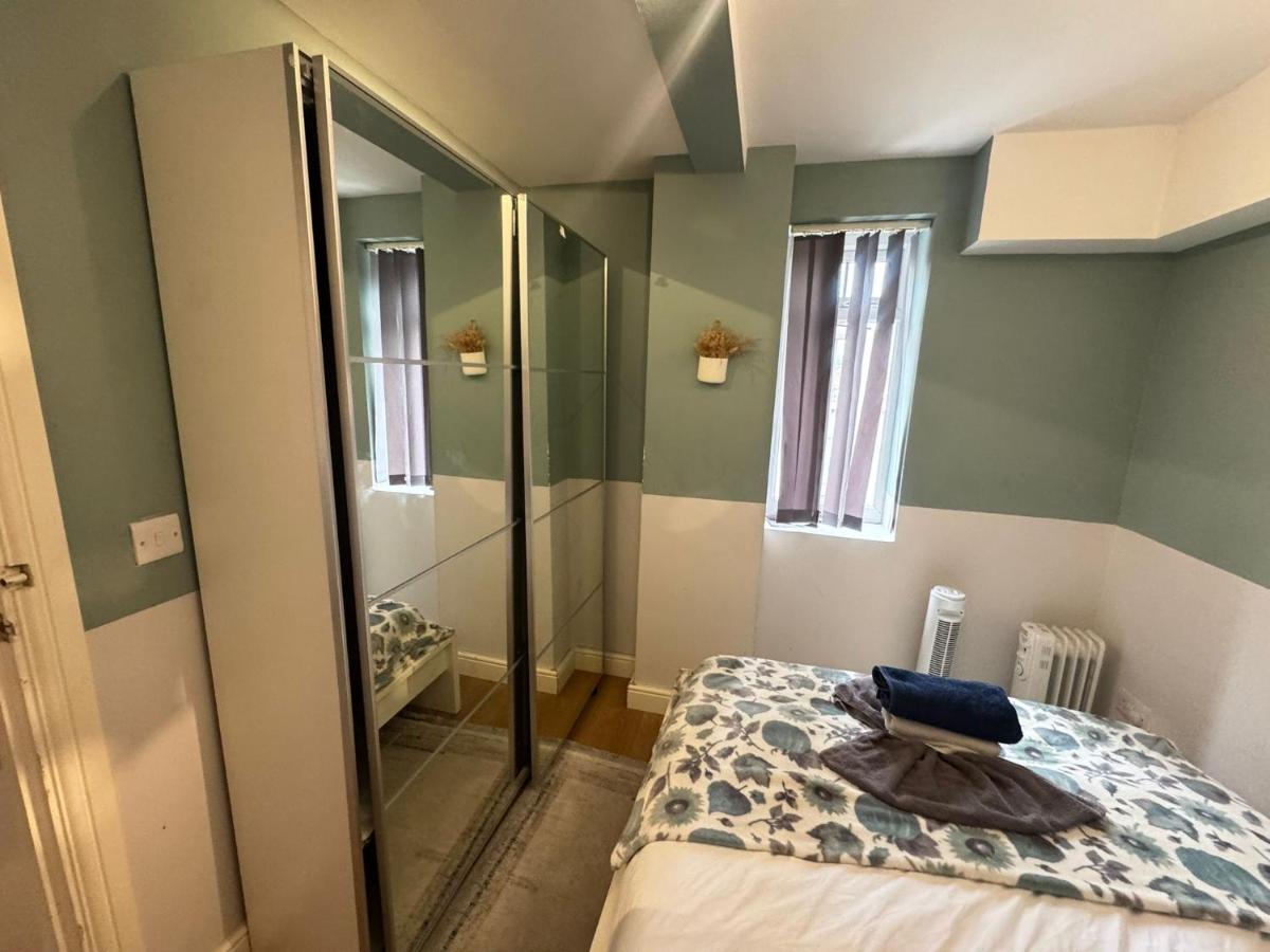 Family Apartment Hyde Park London - 2