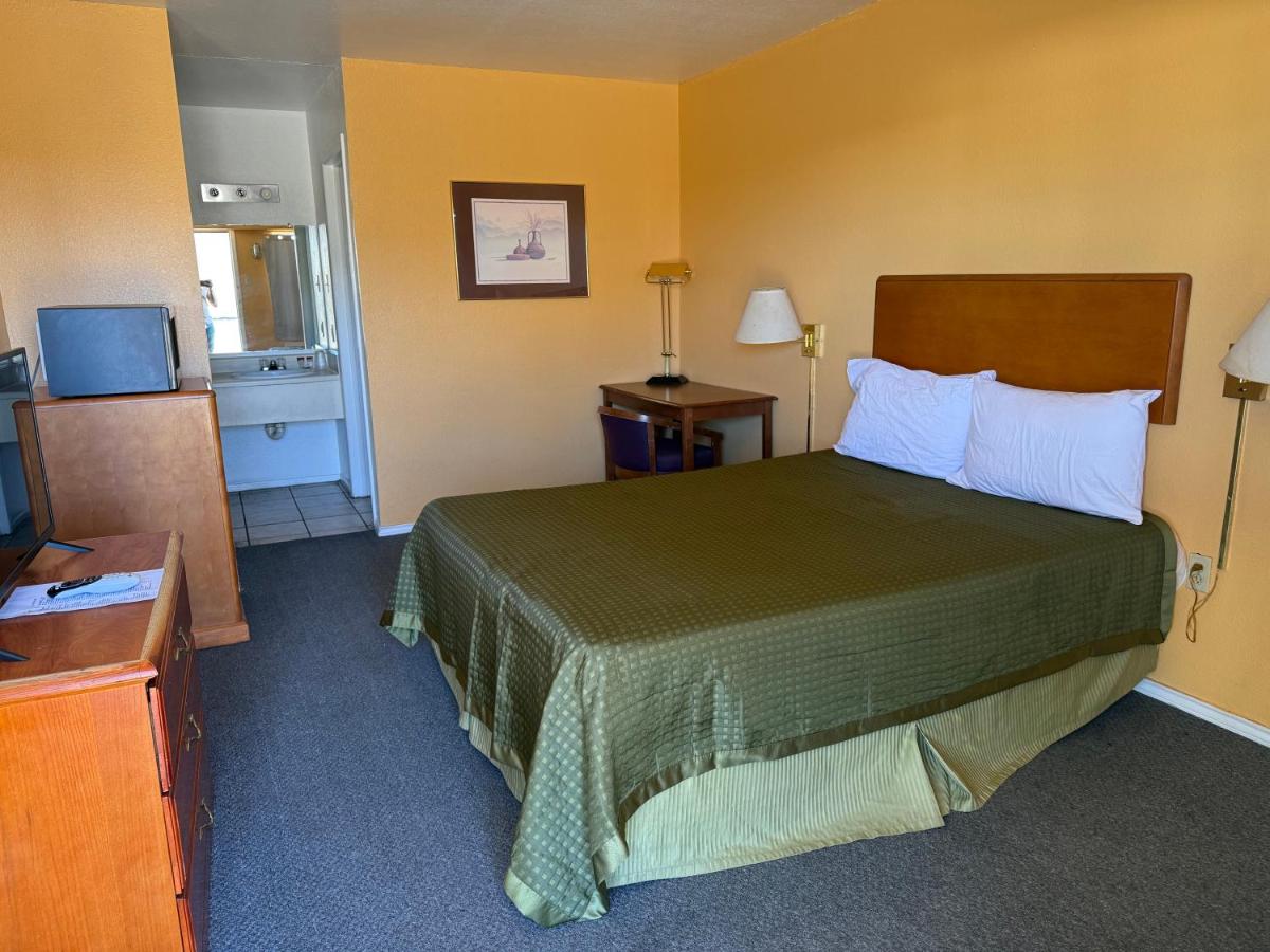 La Vista Inn Motel — photo 10