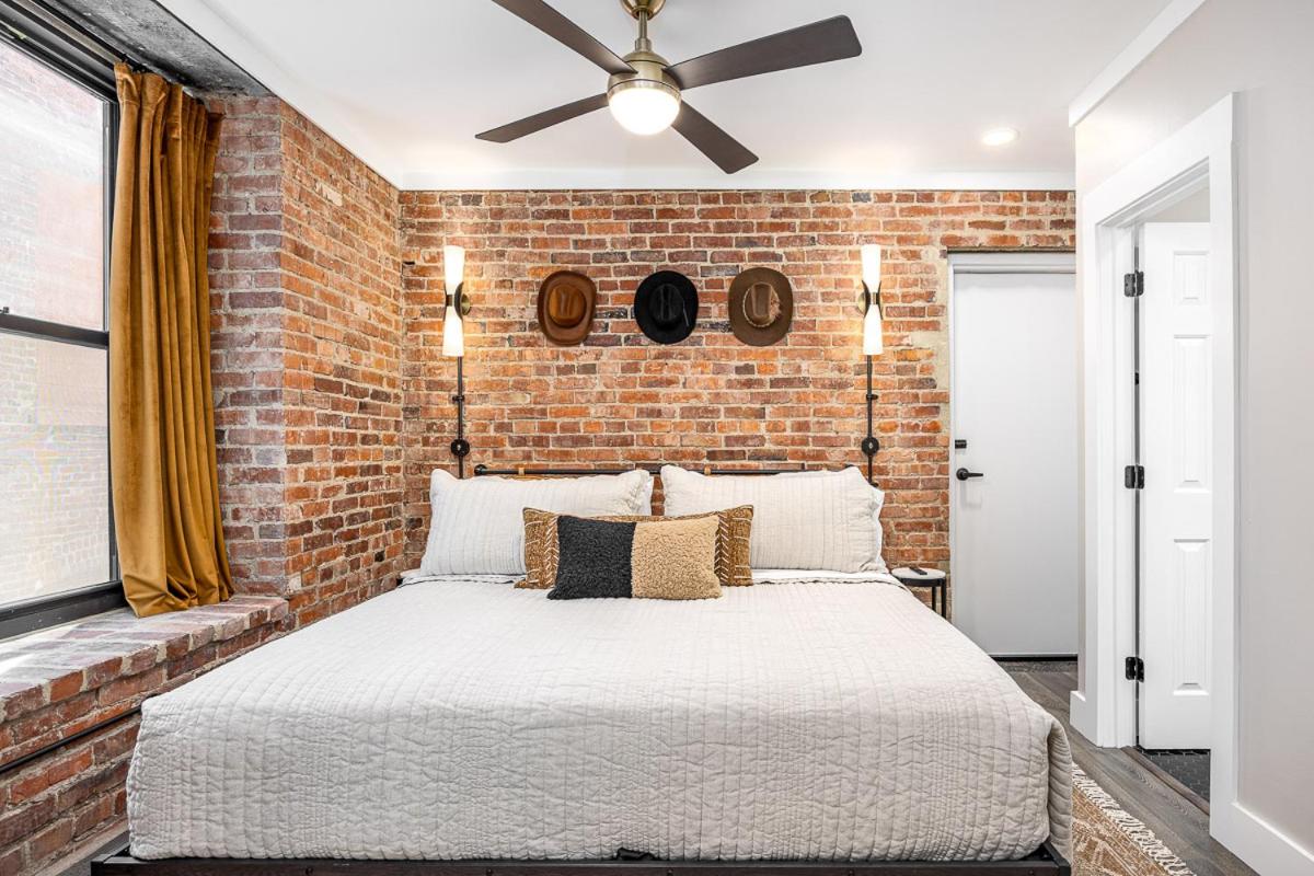 Music City Dreams Downtown Nashville - Parking Included - 4