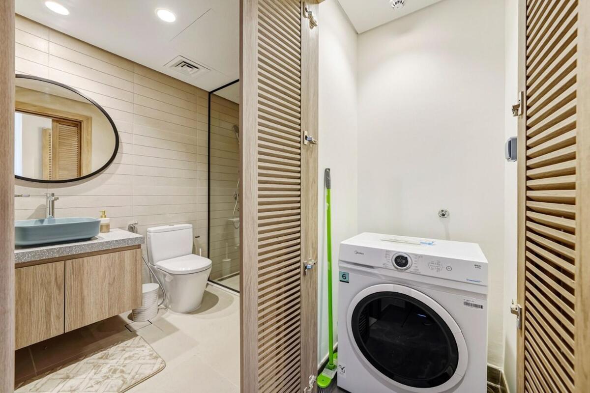 Peninsula - Luxury apartment with Canal View - 3