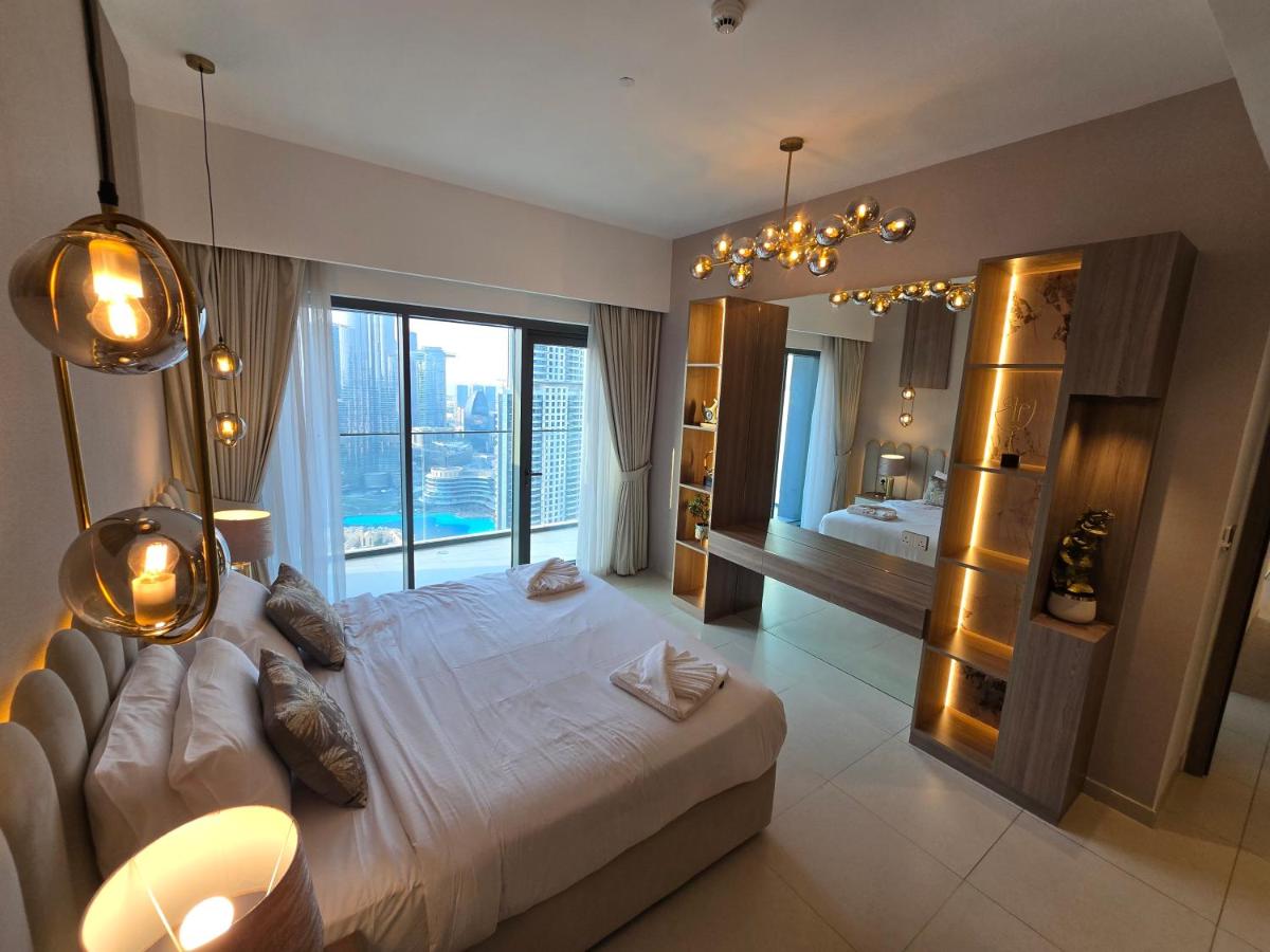 Highend Luxury 2BR Direct Burj Khalifa & Fountain Views - 5