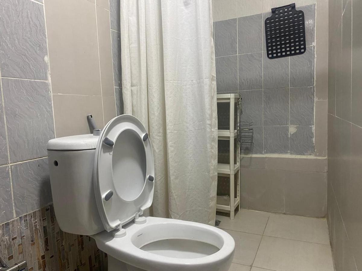 Studio 1 - No Parking Space - 3