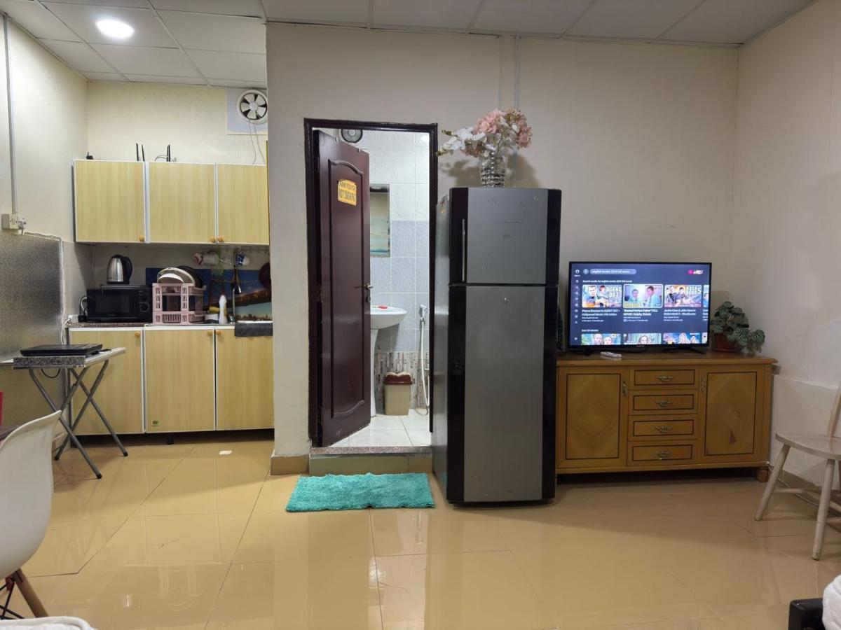 Studio 1 - No Parking Space - 4