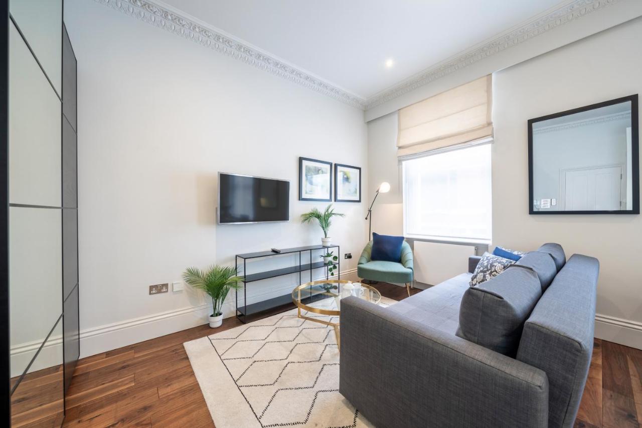 Euston Square Apartments - 5