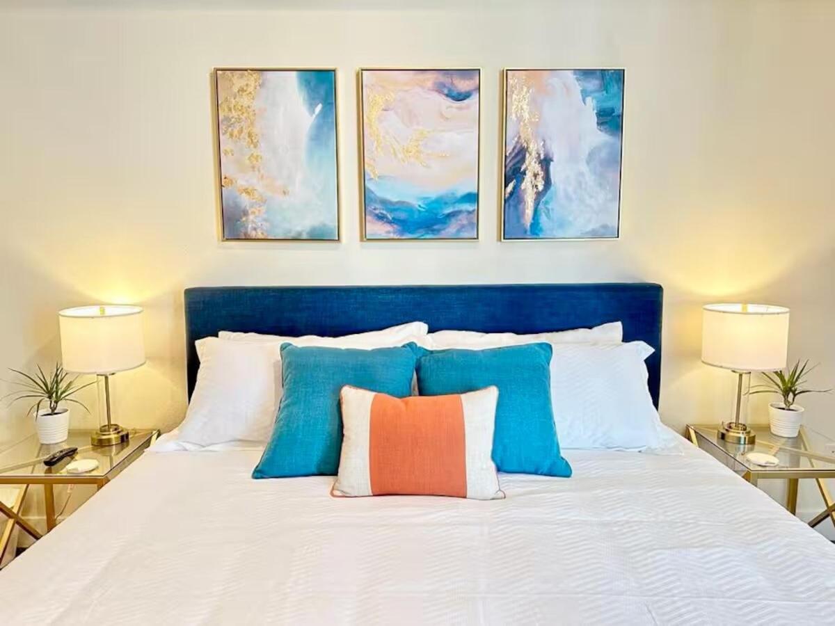 Spacious 2 BD with 2 King Beds Walk to Pier & Beach - 2