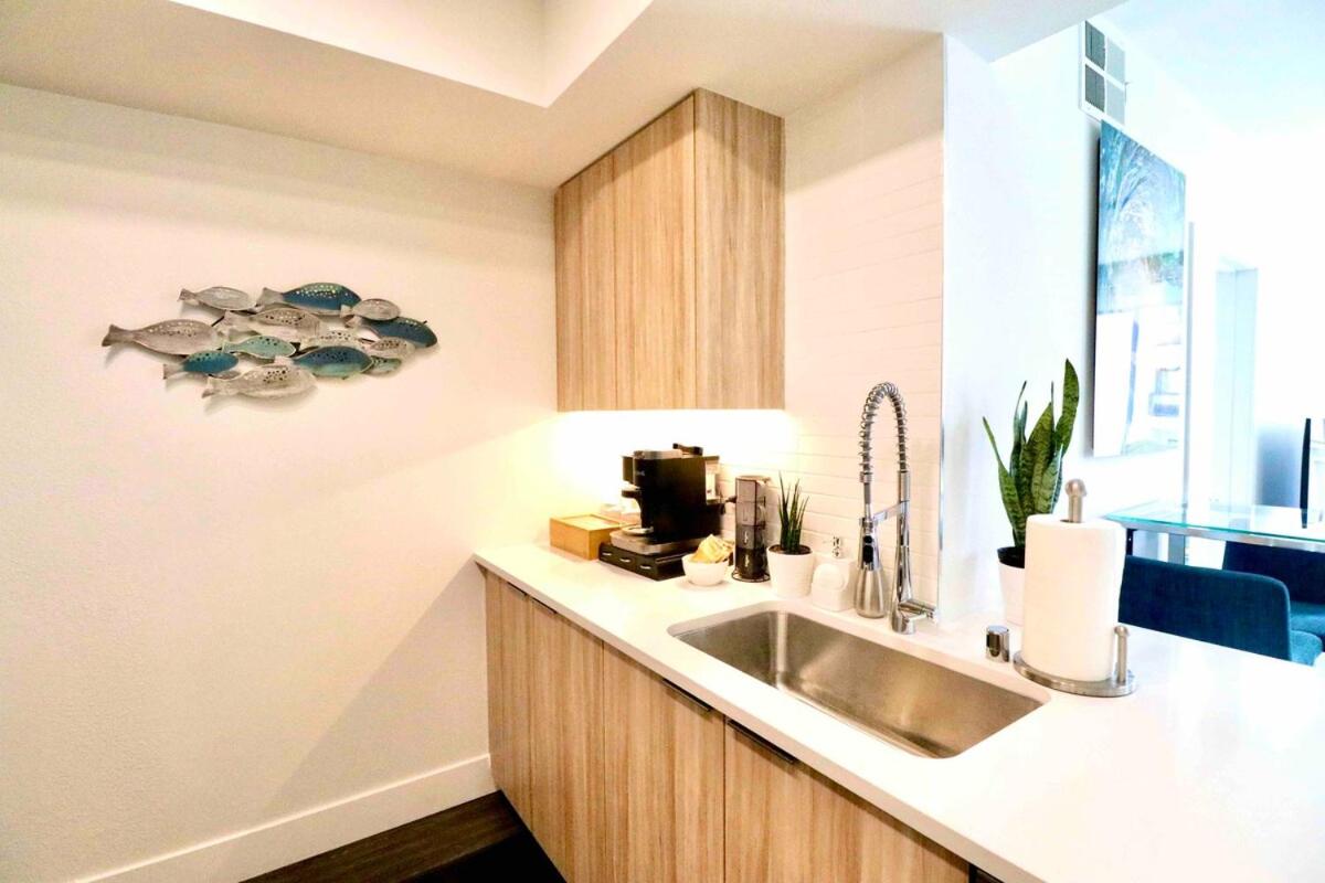 2 KING BEDS Walk PIER BEACH and 3rd St PROMENADE - 3