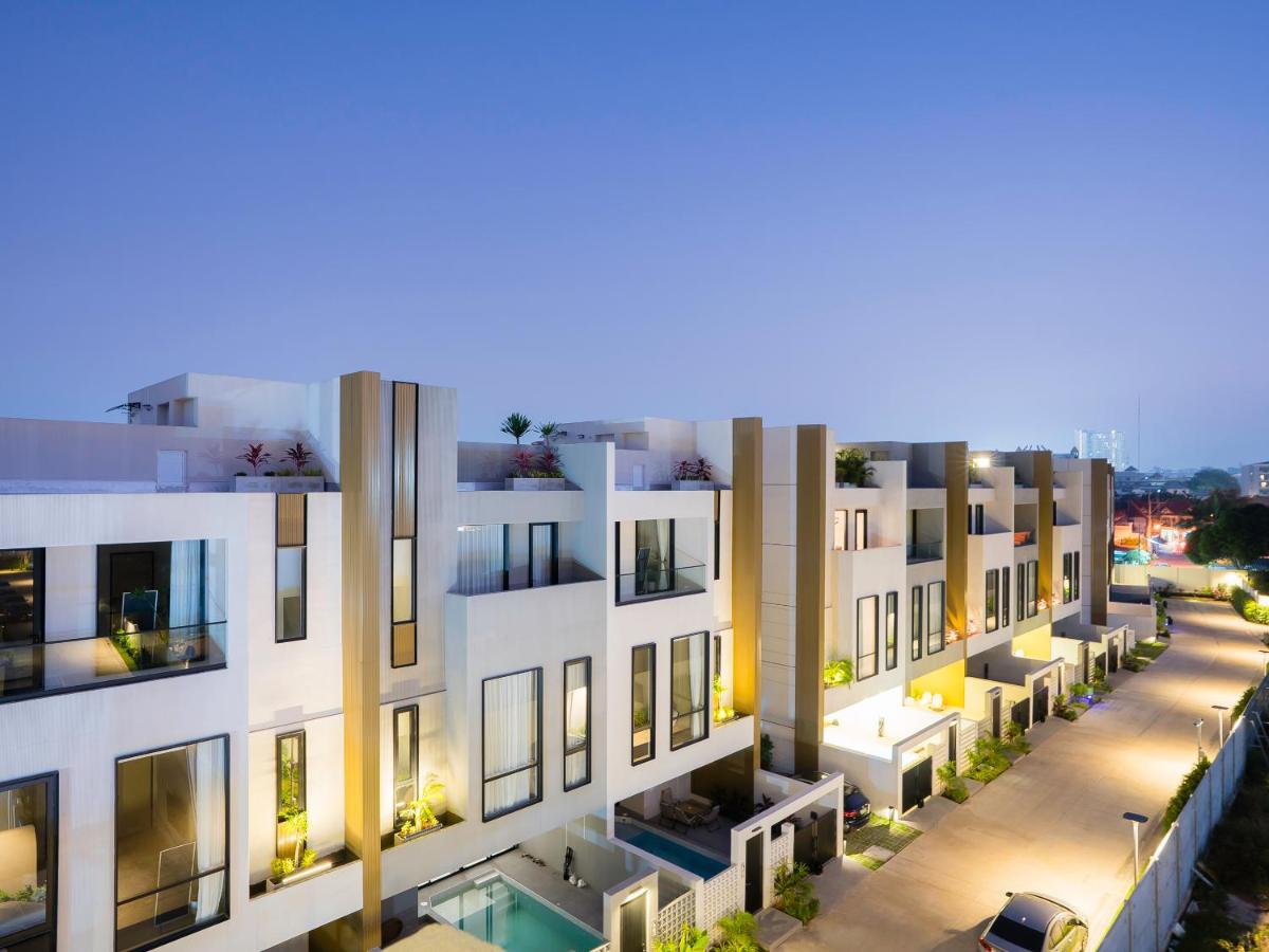 hiii Aura Pool Villa Hotel Pattaya Central