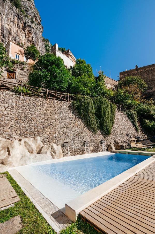 Amalfi Rooms with pool