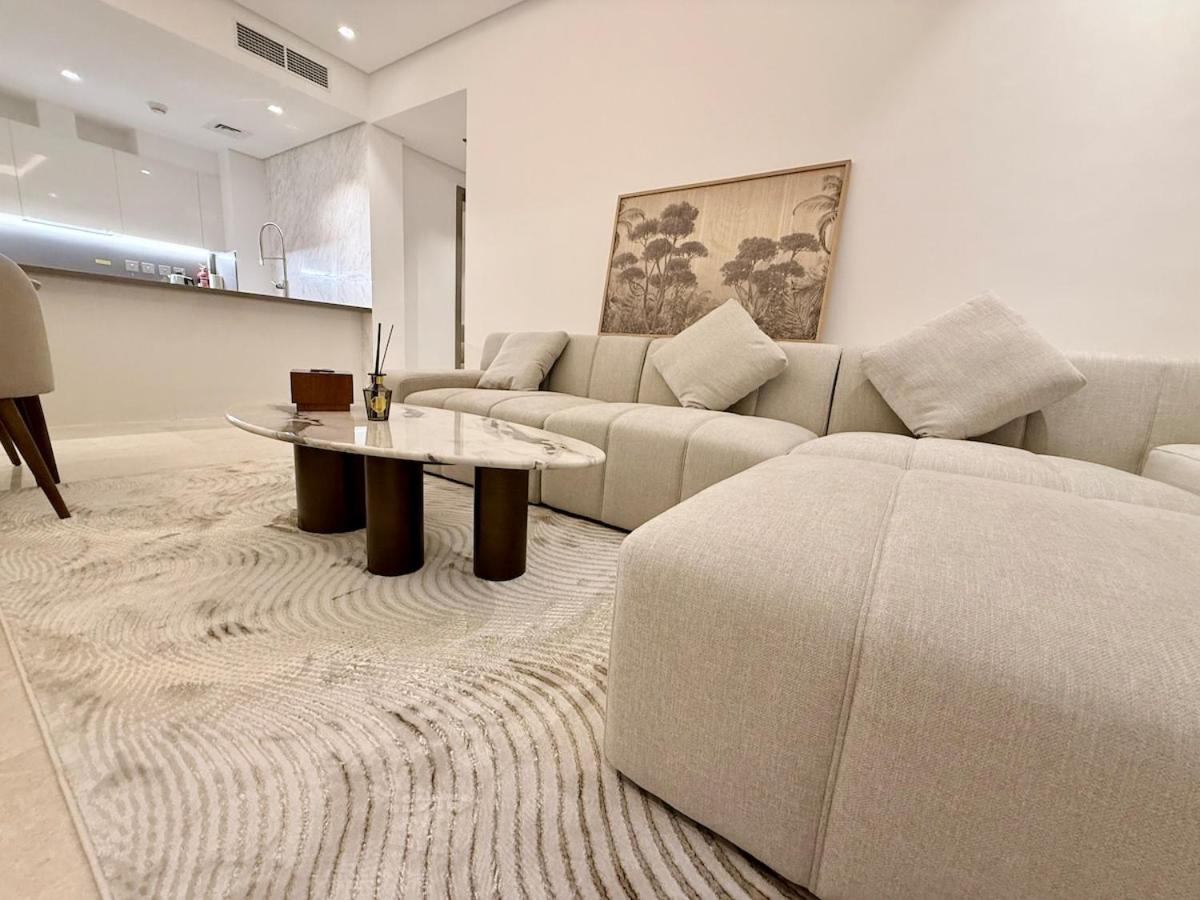 2 BR with Full Burj View 10 min Walk to Dubai Mall - 3