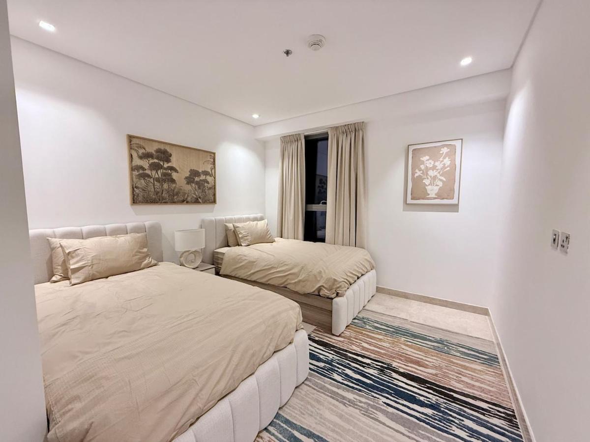 2 BR with Full Burj View 10 min Walk to Dubai Mall - 5