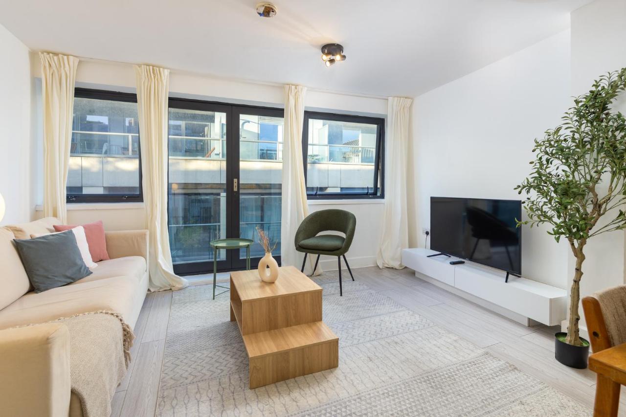 Bright and Beautiful 2BDR Central London Flat - 5