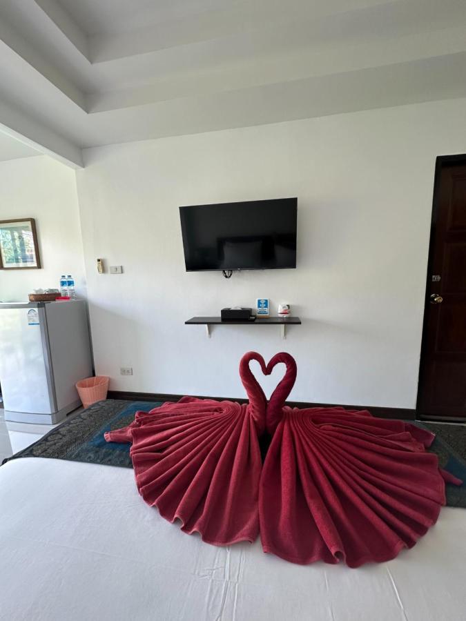 The Seashore Kamala Service Apartment - 5