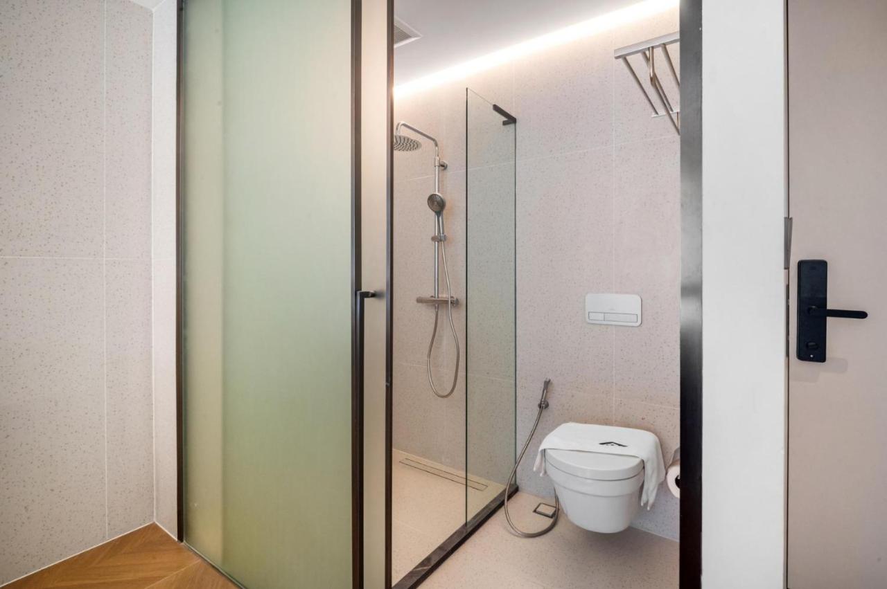 Premier Pool View Studio 348 BEACHFRONT Resort - 3