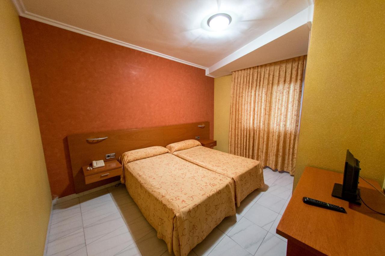 Hotel Dinajan, Villanueva de Arosa, Spain - Booking.com