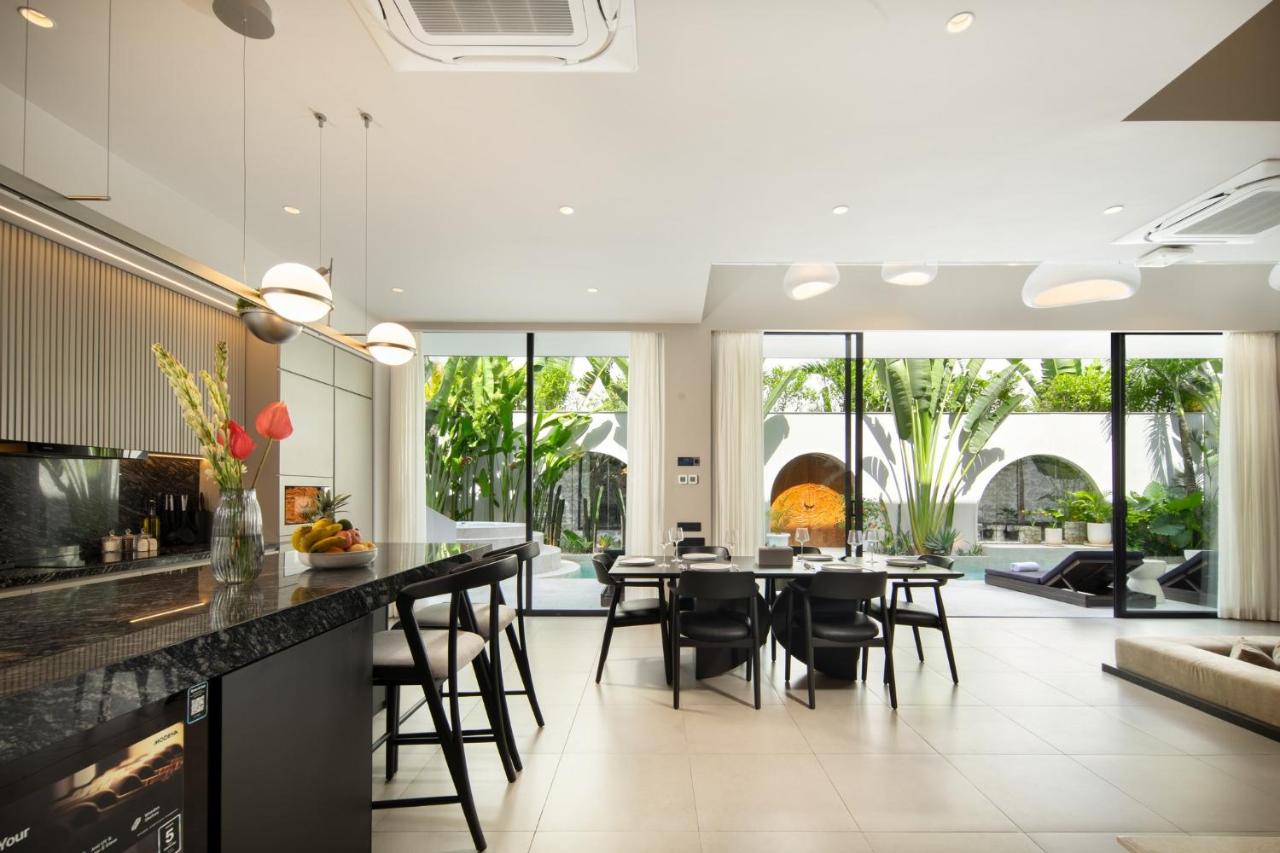 Alex Villas Grey and White - 5