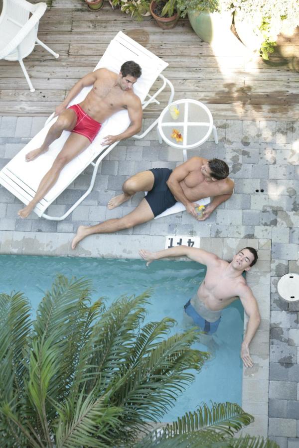 Heated swimming pool: Pineapple Point Guesthouse & Resort - Gay Men's Resort