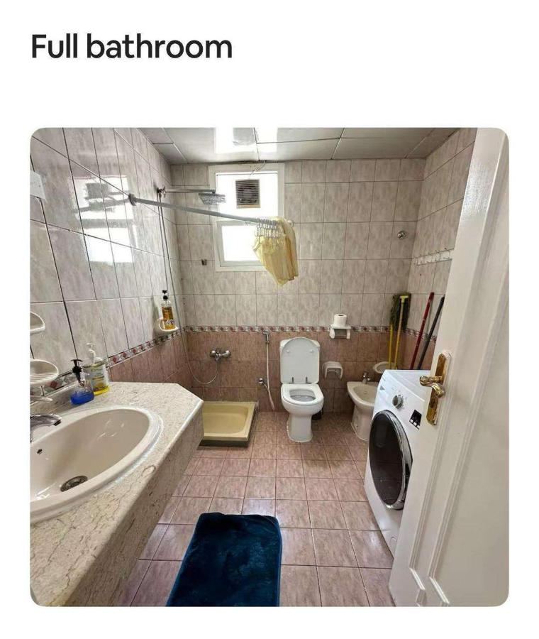 Villa Terrace Master Room Abu Dhabi 2nd floor - 2