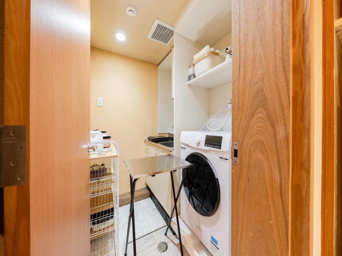 Akasaka 4 min walk , Roppongi 3 min ,King Bed,Free Wi-Fi, PocketWi-Fi - 3