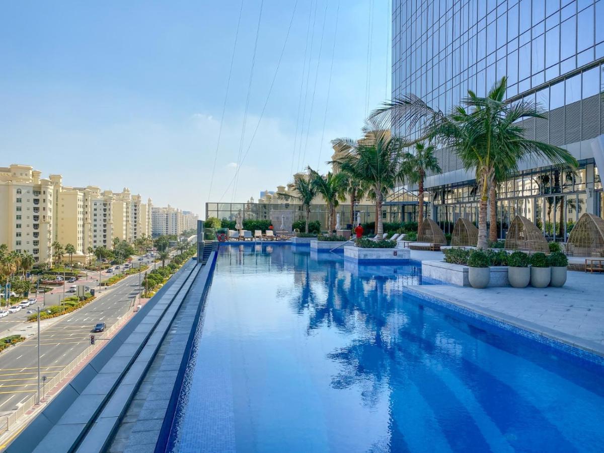 Luxe Island Retreat 1BR in Palm-14 - 4