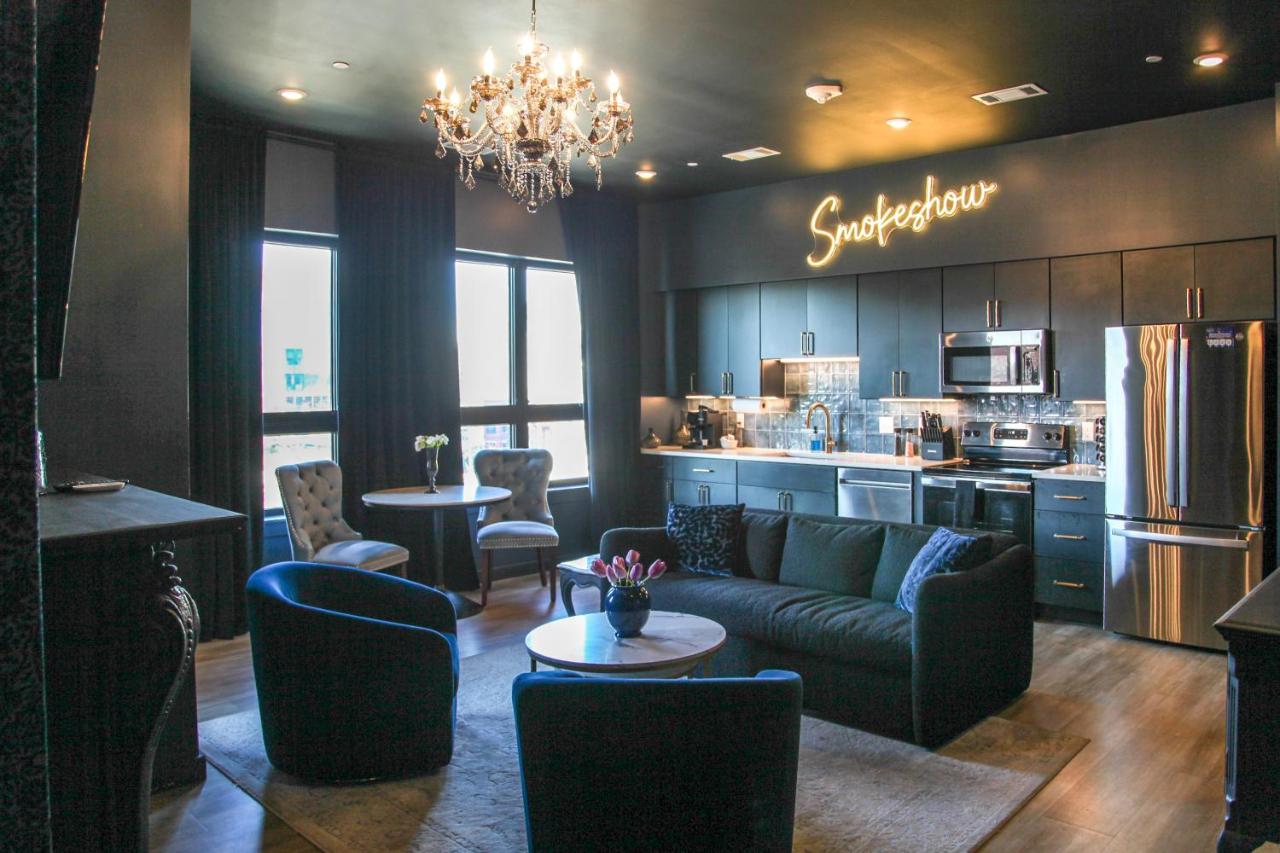 The Smokeshow on Music Row near Broadway in Downtown Nashville- Pool, Gym, Patio - 2