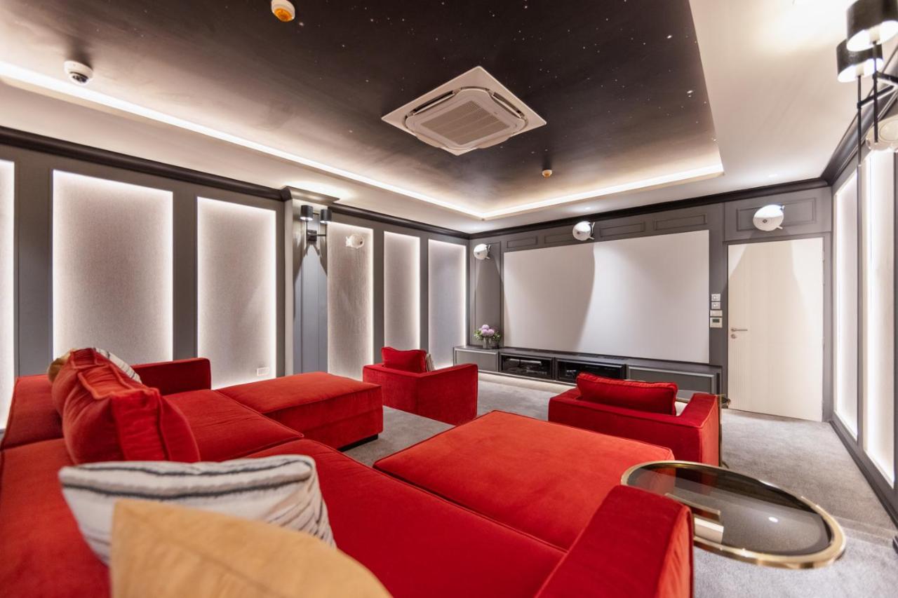 Porto 1BR Pool Access Suite at Title Legendary - 5